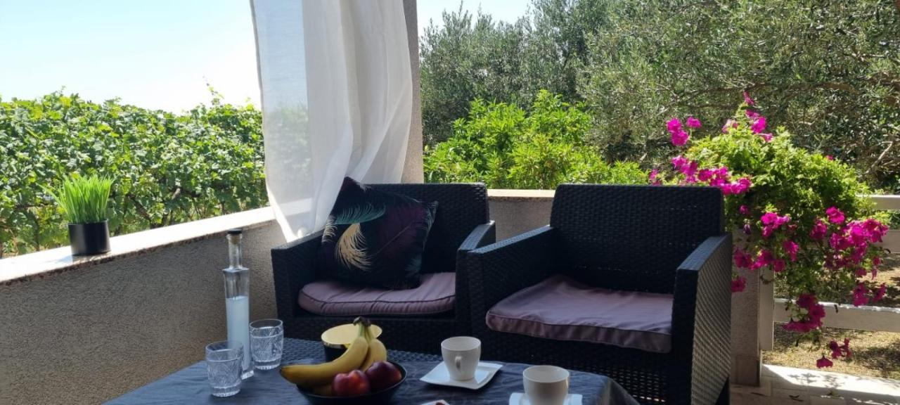 Apartman Rabatin Sveti Filip i Jakov Buitenkant foto